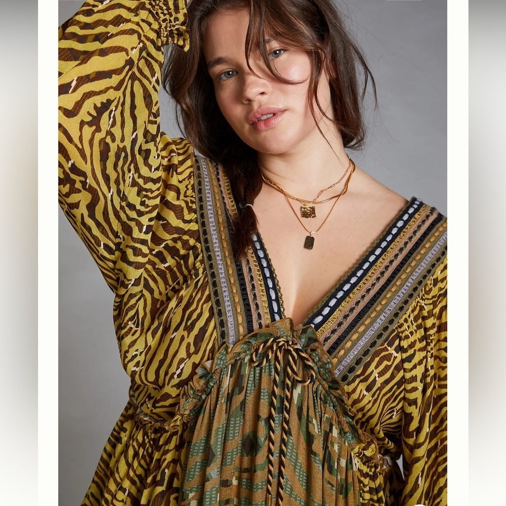 Anthropologie Conditions Apply Embroidered V-Neck Blouse, size small